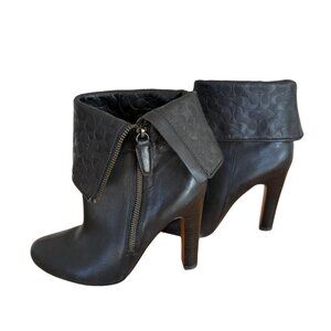 COACH Mackenna Ankle Boot Sz 6.5 Signature